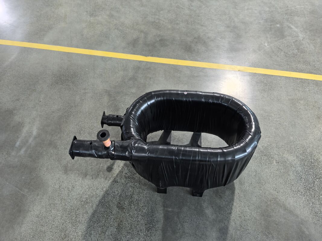 Construção de torção em espiral Câmbio de calor coaxial Operando a pressão lateral do refrigerante 4.2Mpa e faixa de temperatura 0C a 150C