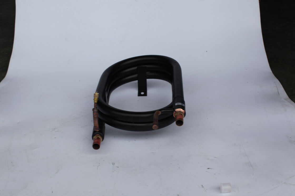 Trocador de calor de água quente de alto nível de segurança com capacidade de calor de 44kw projetado para segurança superior e transferência de calor em processos de aquecimento