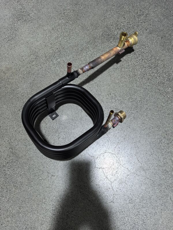 Trocador de calor marítimo com construção em espiral, resistente à corrosão e saída de refrigerante personalizável para controle de temperatura do motor marítimo